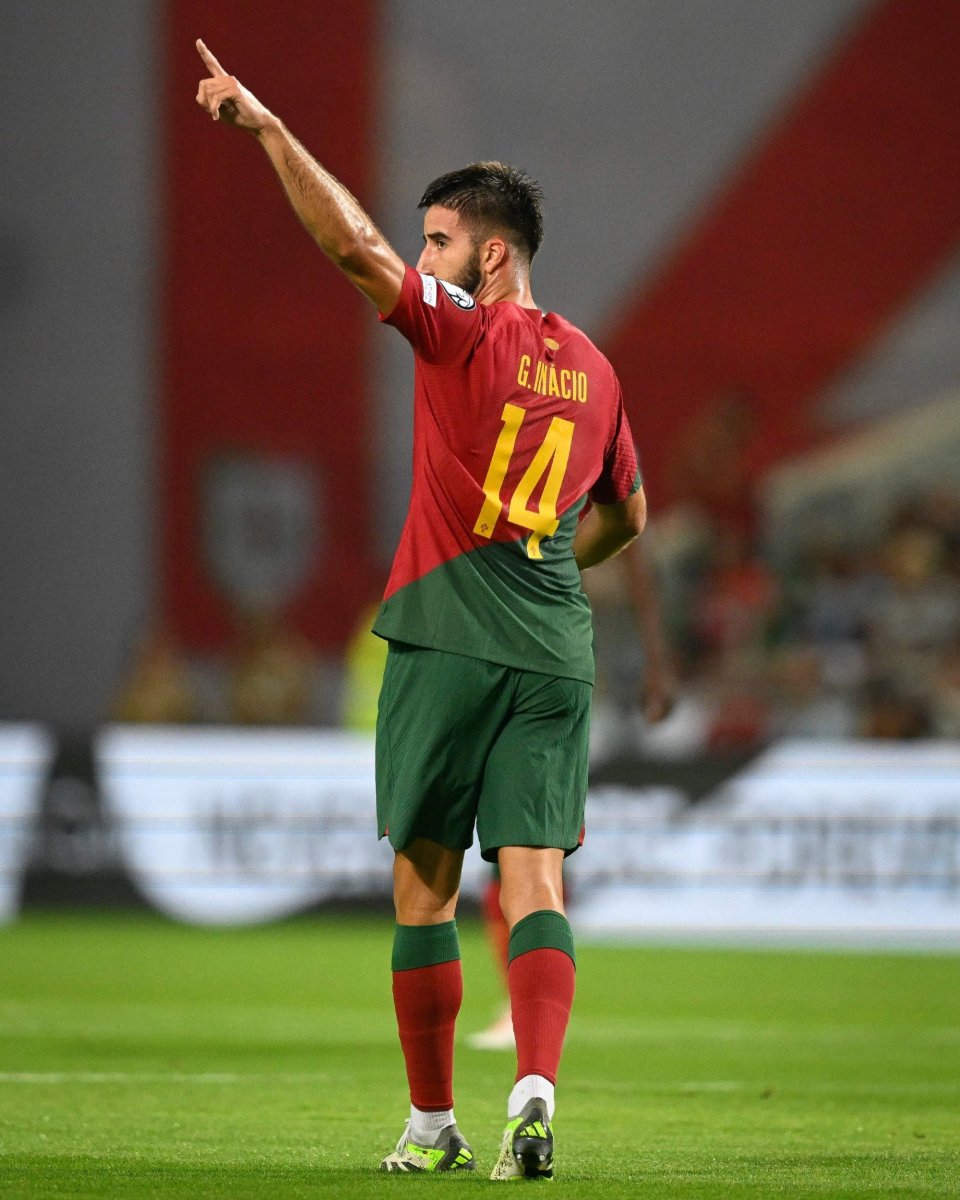 包含葡萄牙队大胜卢森堡,实现欧预赛三连胜的词条 包含葡萄牙队大胜卢森堡,实现欧预赛三连胜的词条