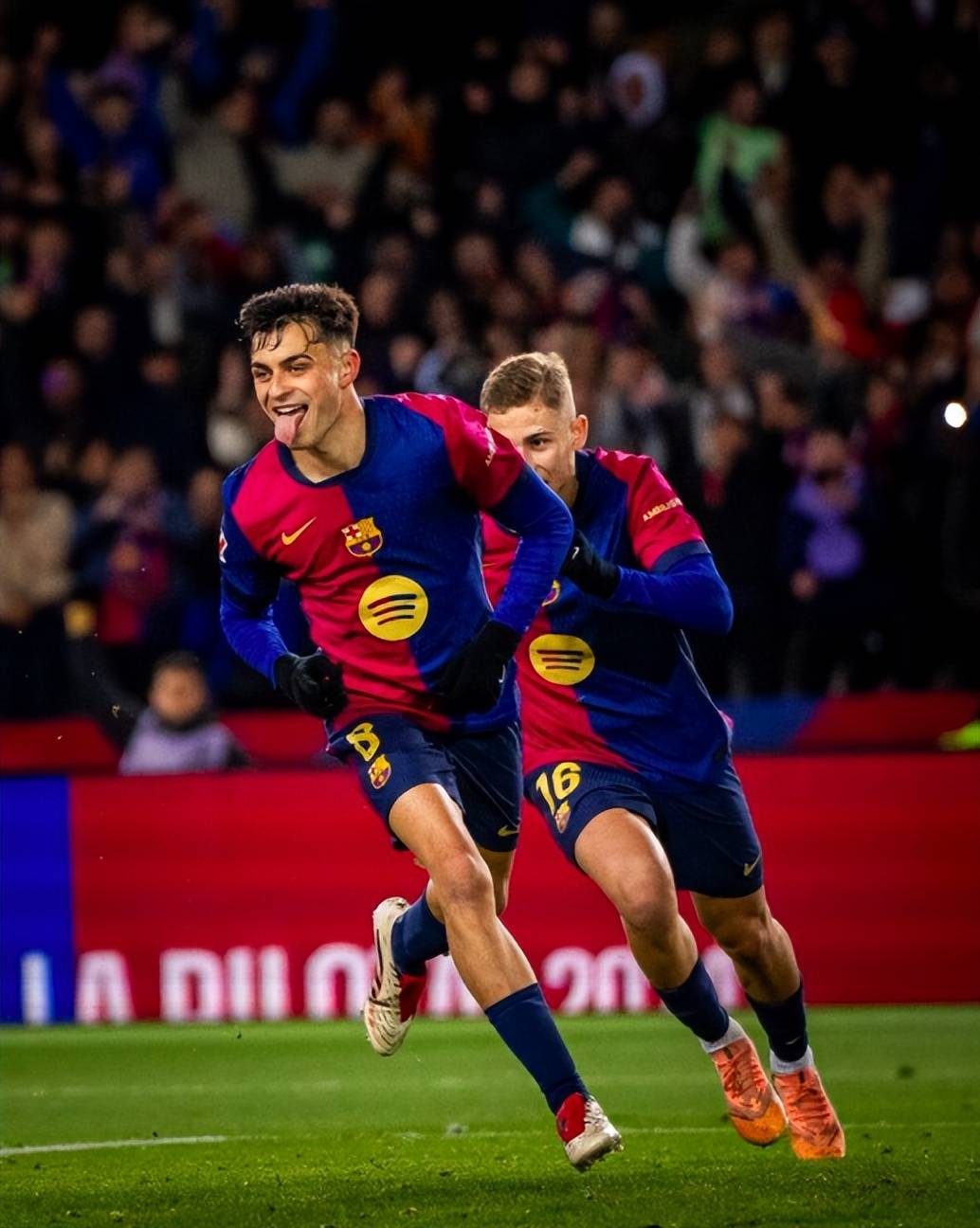 爱游戏下载-危急时刻！球队掌握局势，逆转成功