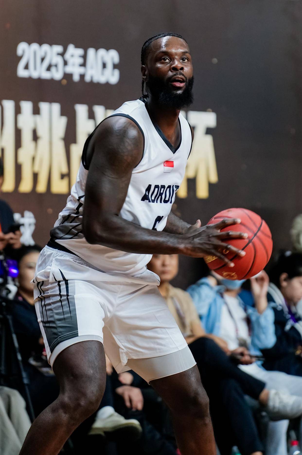 关于顶级篮球职业比赛的精彩回放,让球迷欲罢不能的信息 关于顶级篮球职业比赛的精彩回放,让球迷欲罢不能的信息