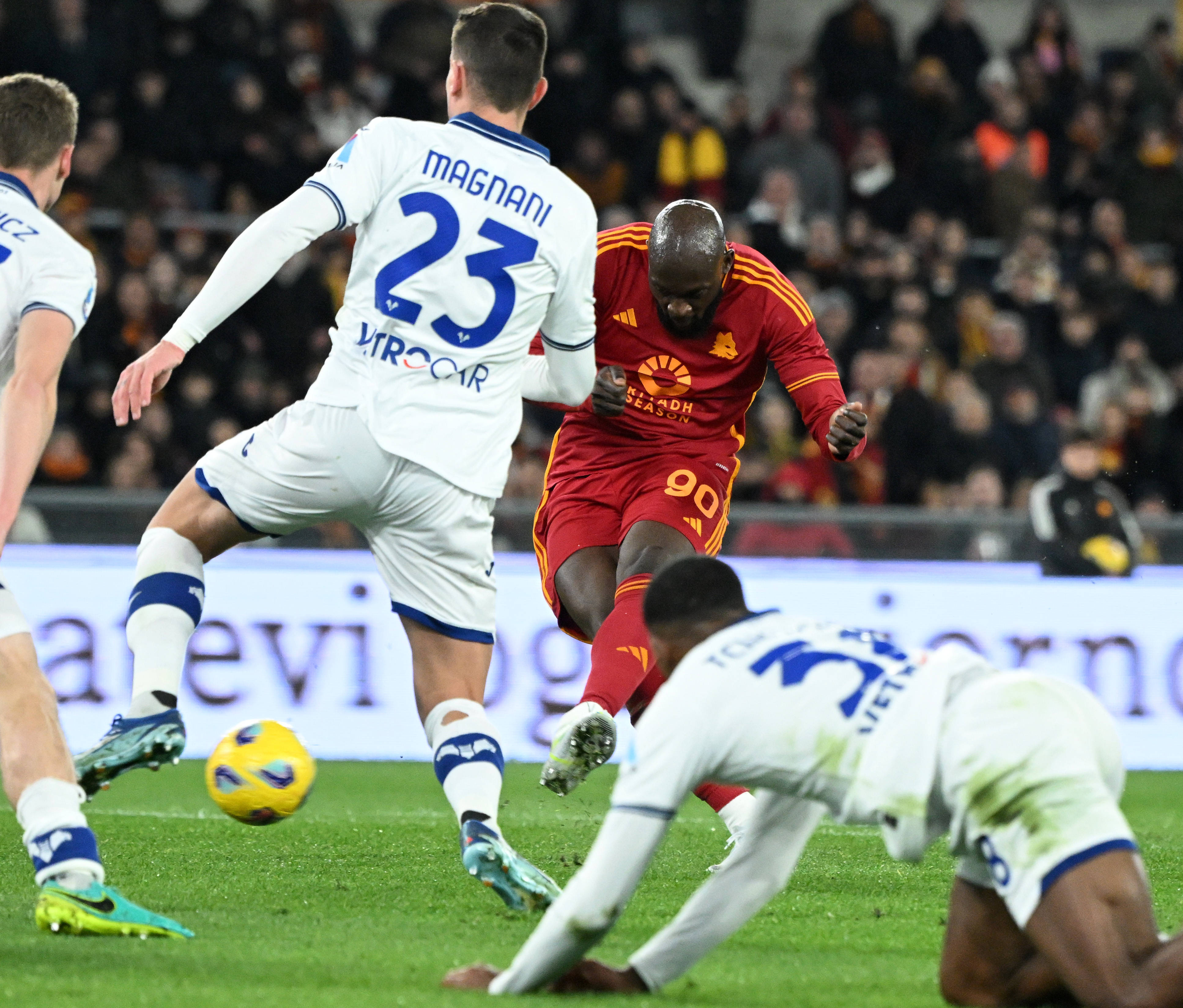 沙拉维的射门技术获得了大家的高度认可的简单介绍 沙拉维的射门技术获得了大家的高度认可的简单介绍