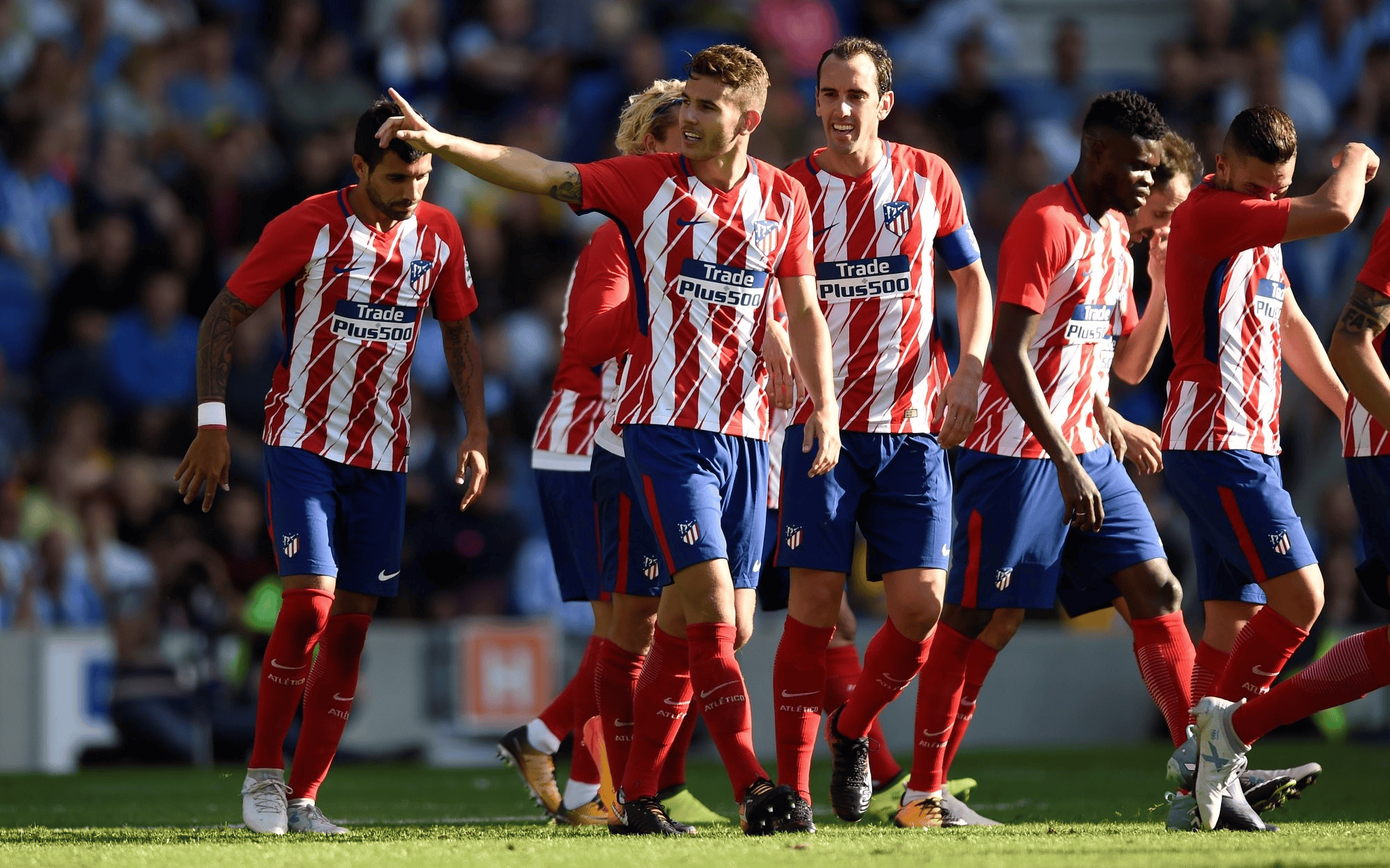 重要消息:马德里竞技主场迎战巴塞罗那,双方难分伯仲 重要消息:马德里竞技主场迎战巴塞罗那,双方难分伯仲