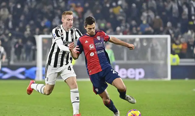 拜仁慕尼黑面对困境，主场对阵实力强劲对手考验重重的简单介绍