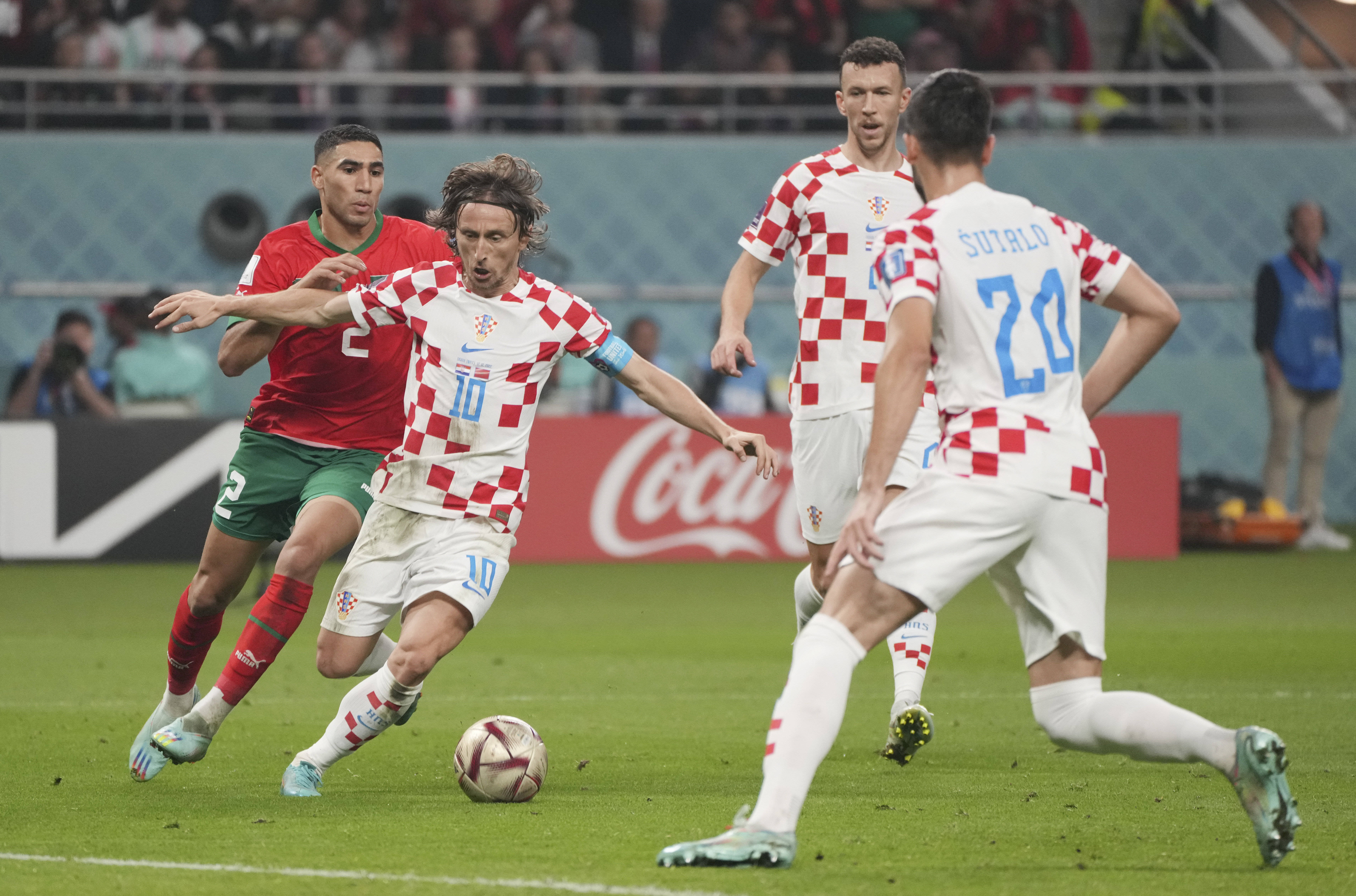 瑞典队力克乌克兰,闯入欧锦赛半决赛 瑞典队力克乌克兰,闯入欧锦赛半决赛