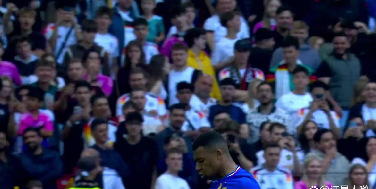 德国排球队实力获胜,雄踞领先的简单介绍 德国排球队实力获胜,雄踞领先的简单介绍