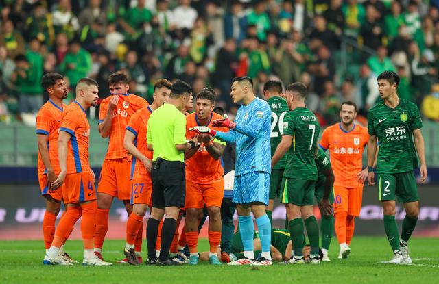 爱游戏在线-关于北京国安客场不敌广州富力，遗憾失利的信息