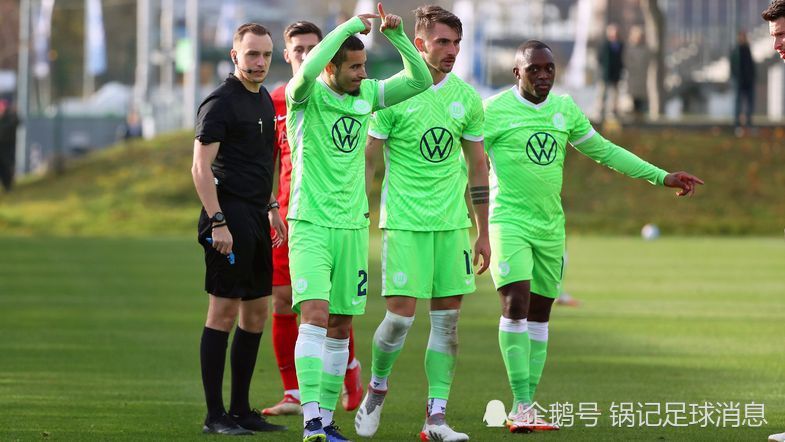 沙尔克主场告负,球队陷入连败泥潭的简单介绍 沙尔克主场告负,球队陷入连败泥潭的简单介绍