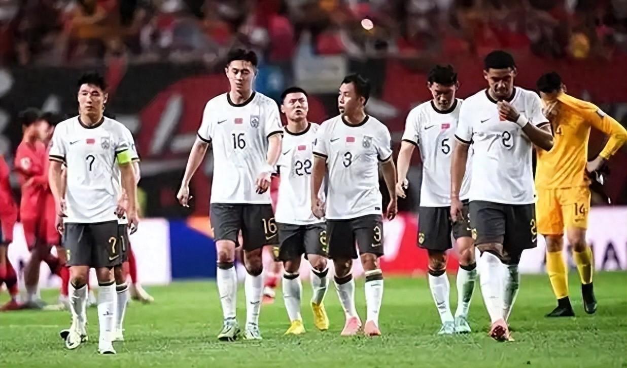 爱游戏APP-包含昨晚的比赛成为热门话题，球迷热情高涨的词条