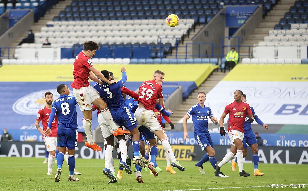 爱游戏娱乐-包含沃特福德客场比力克水晶宫，全队赛后庆祝雀跃的词条