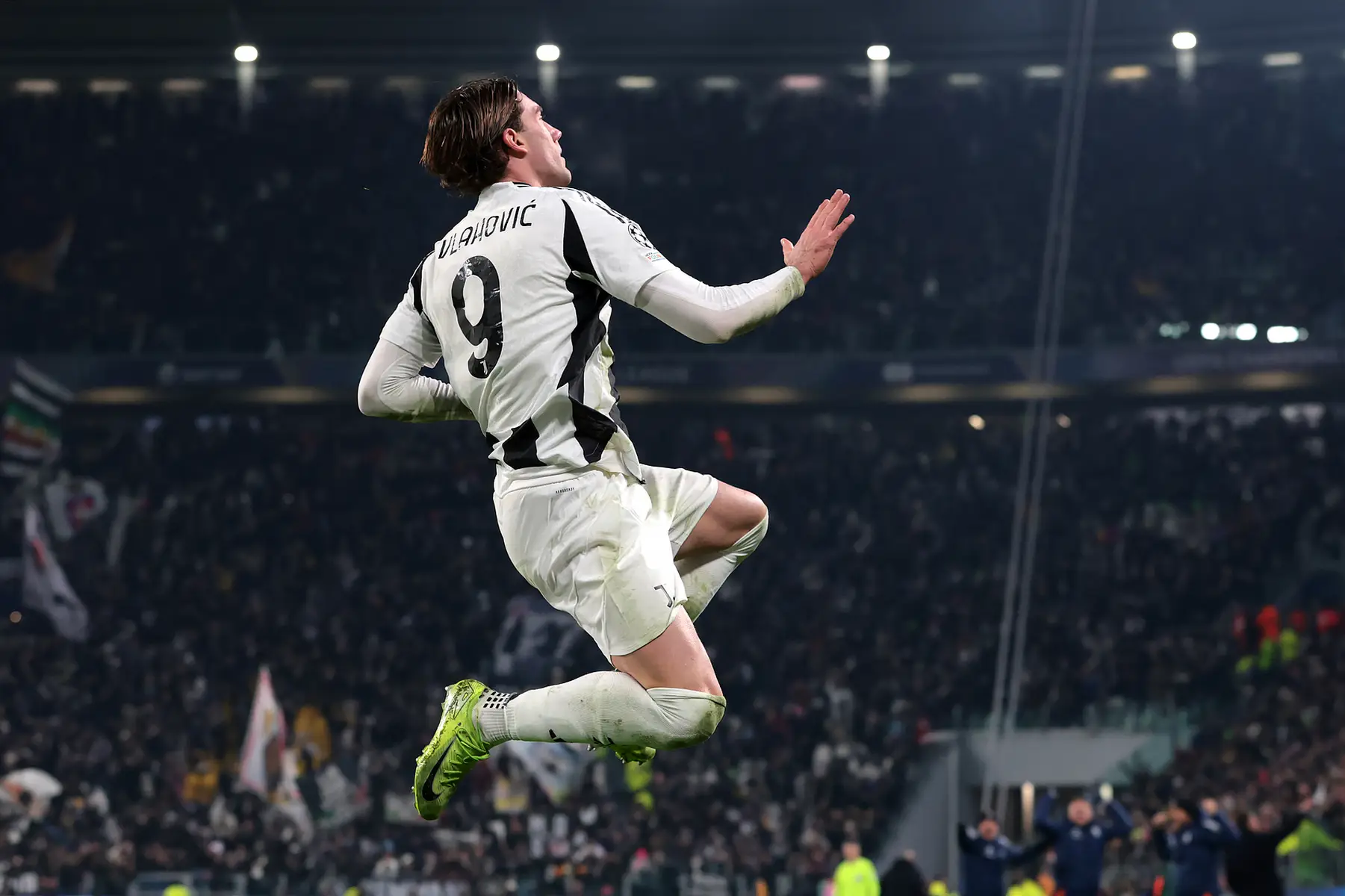 尤文图斯门将表现稳健迎接比赛 尤文图斯门将表现稳健迎接比赛