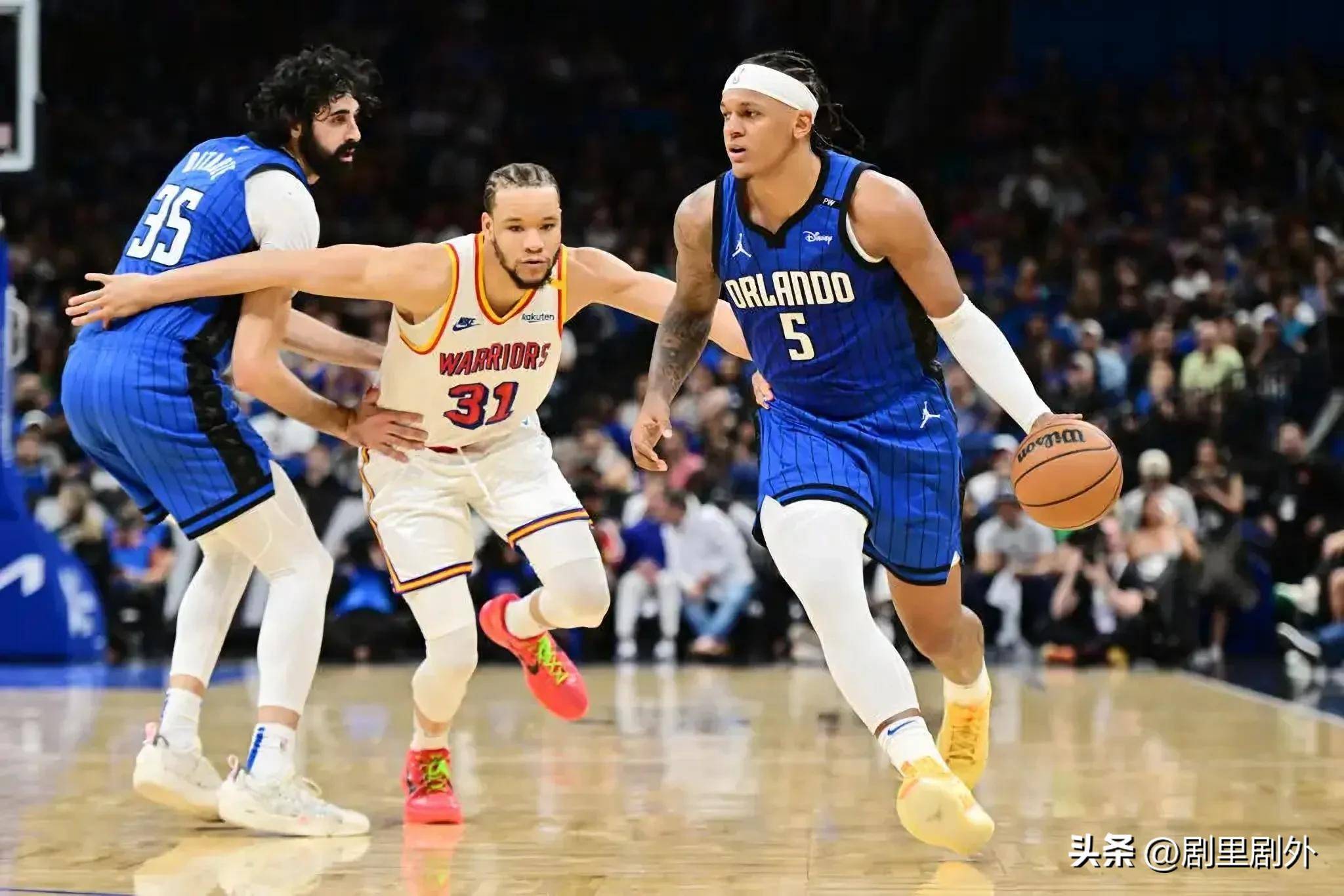 勇士遭遇溃败,库里单节六犯离场 勇士遭遇溃败,库里单节六犯离场