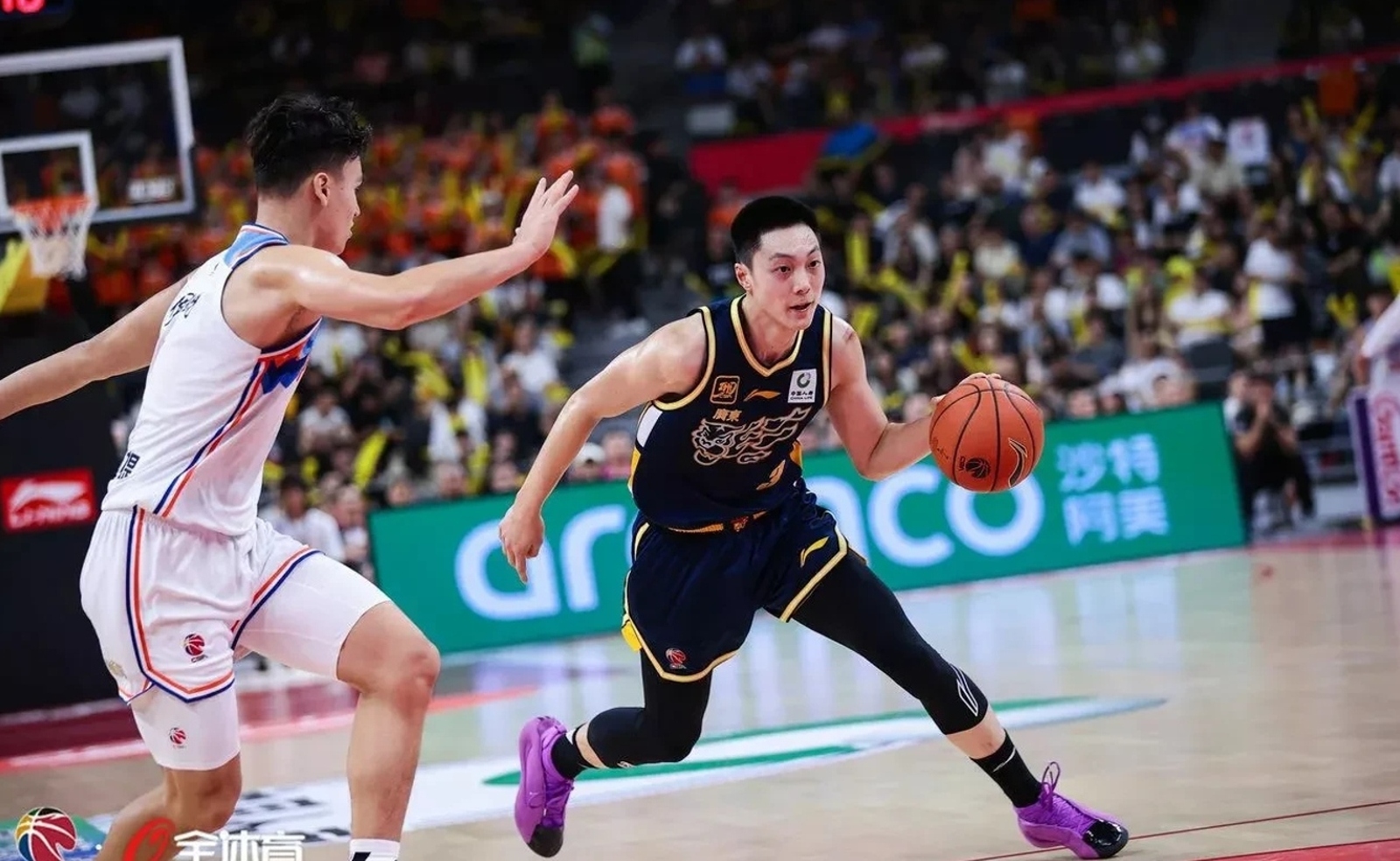 广东男篮惨败，不敌新疆男篮