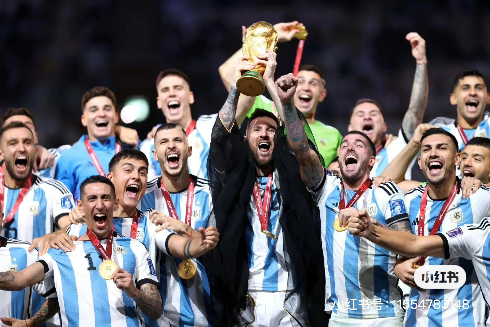 梅西成神：巴萨大胜晋级决赛的简单介绍