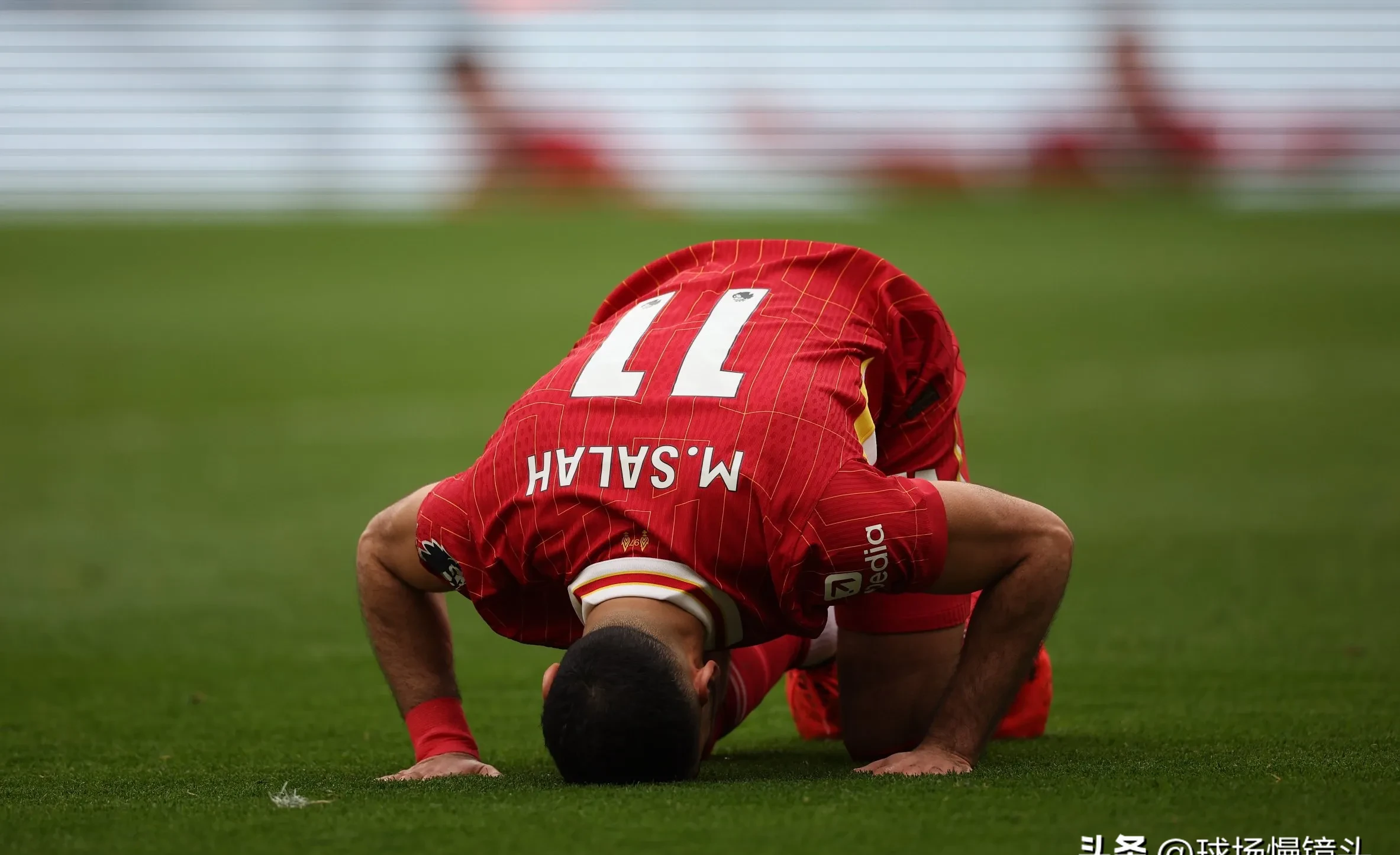 包含利物浦新援首秀破门却受伤,蓝军盼早日康复的词条 包含利物浦新援首秀破门却受伤,蓝军盼早日康复的词条