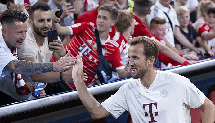 勒沃库森足球俱乐部在德国顶级联赛中获胜的简单介绍