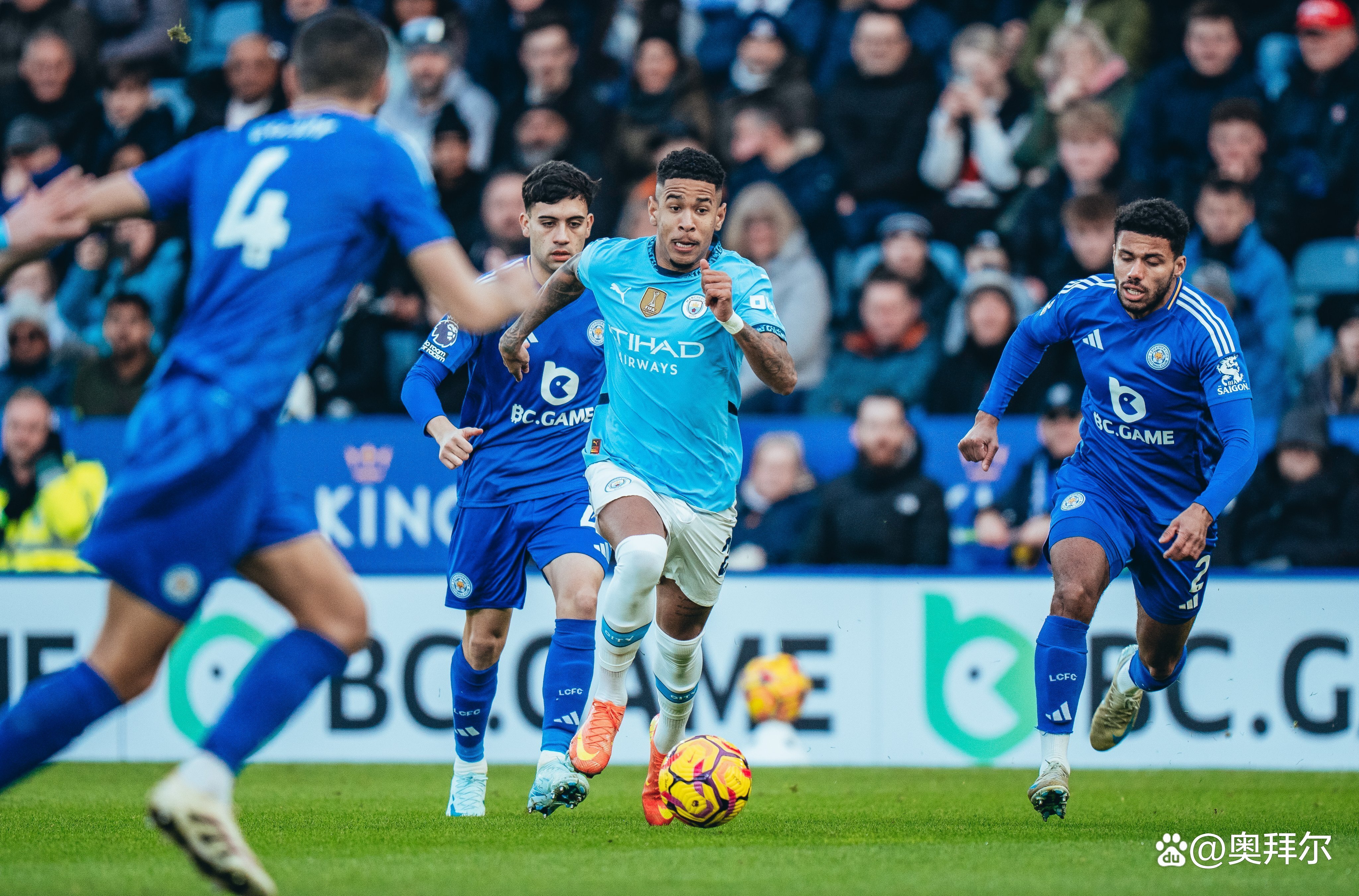 关于斯特拉斯堡客场战胜梅斯，赢得关键胜利的信息