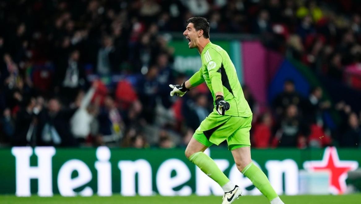 包含西甲|意大利止步,热议不断的词条 包含西甲|意大利止步,热议不断的词条