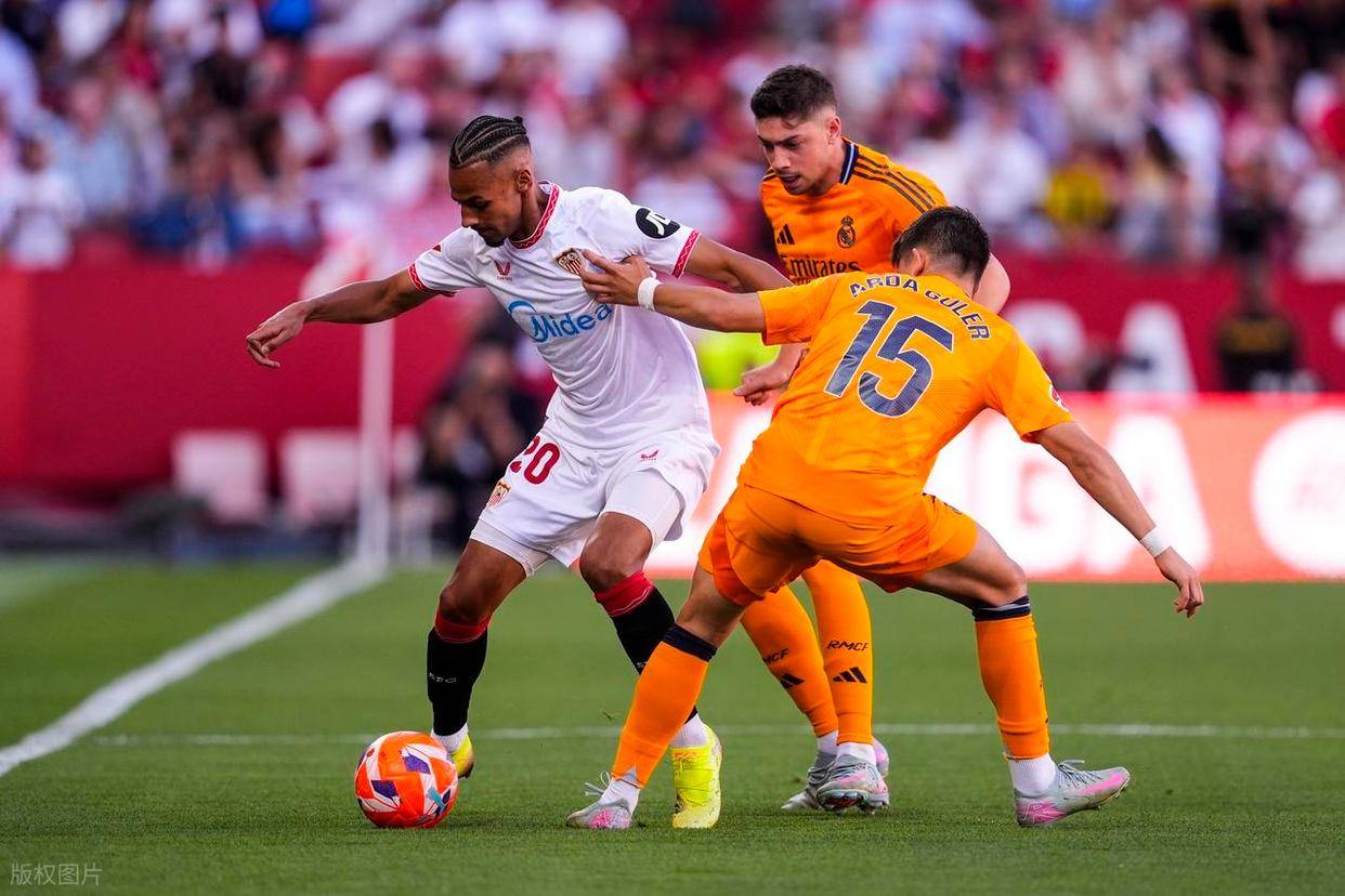 包含皇家社会客场取胜,继续稳定战绩的词条 包含皇家社会客场取胜,继续稳定战绩的词条