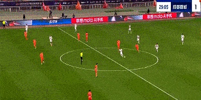 爱游戏官网-中超焦点战：内马尔vs姆巴佩，不敌引发争议判罚的简单介绍