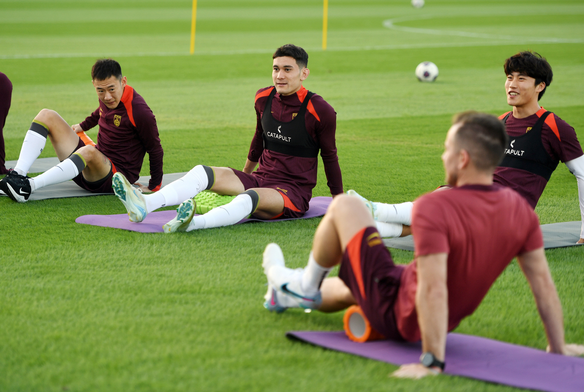 全球足球联赛举行激烈角逐,球风优美的简单介绍 全球足球联赛举行激烈角逐,球风优美的简单介绍