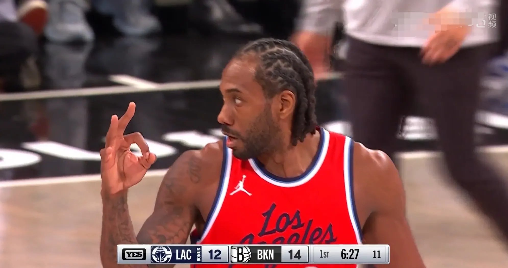 快船战胜篮网,继续保持领先 快船战胜篮网,继续保持领先