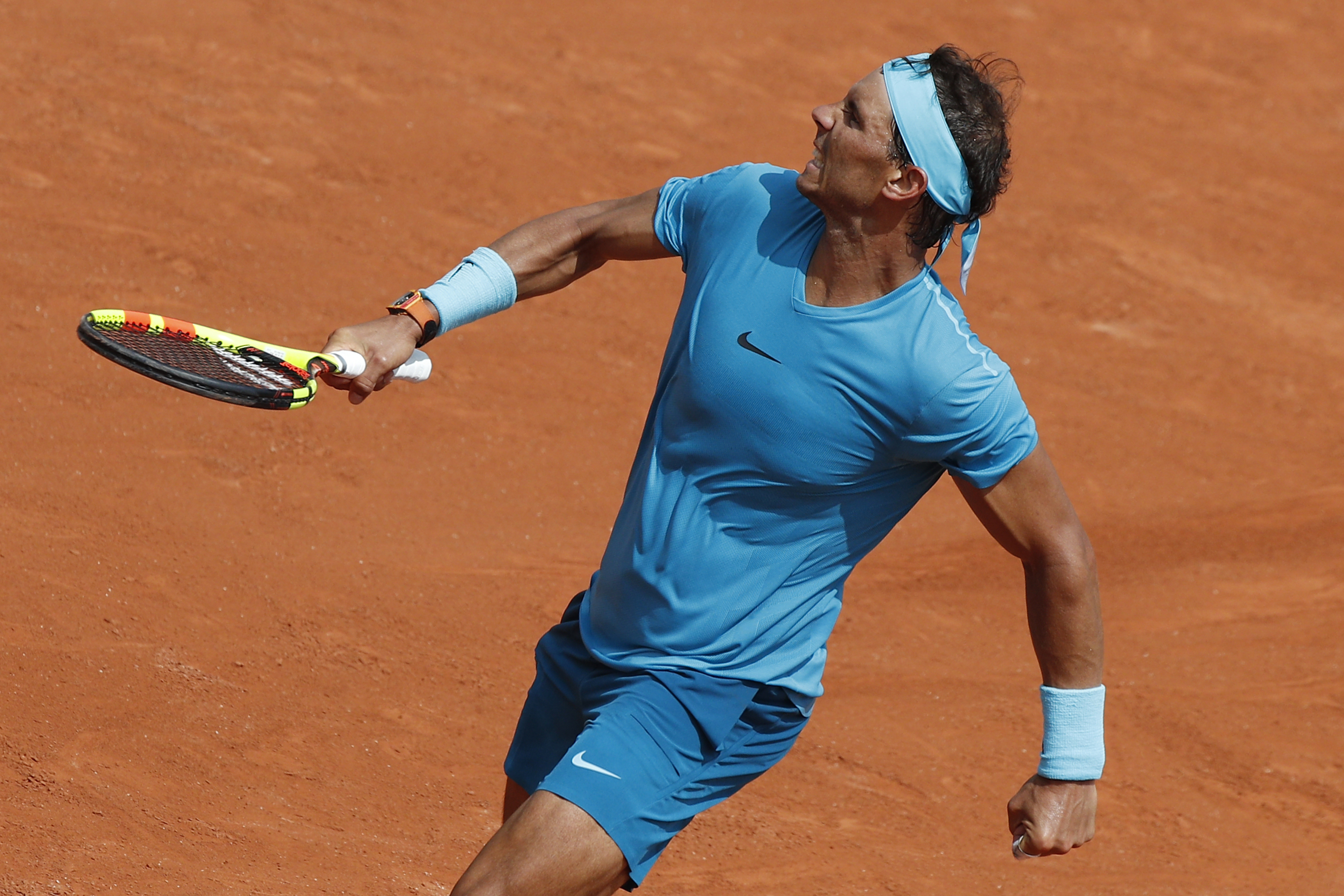 法国网球队险胜西班牙网球队，纳达尔高光表现的简单介绍