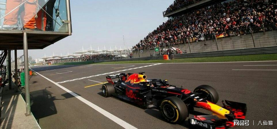 威廉姆斯鏖战迈凯伦,塞恩斯刷新纪录 威廉姆斯鏖战迈凯伦,塞恩斯刷新纪录