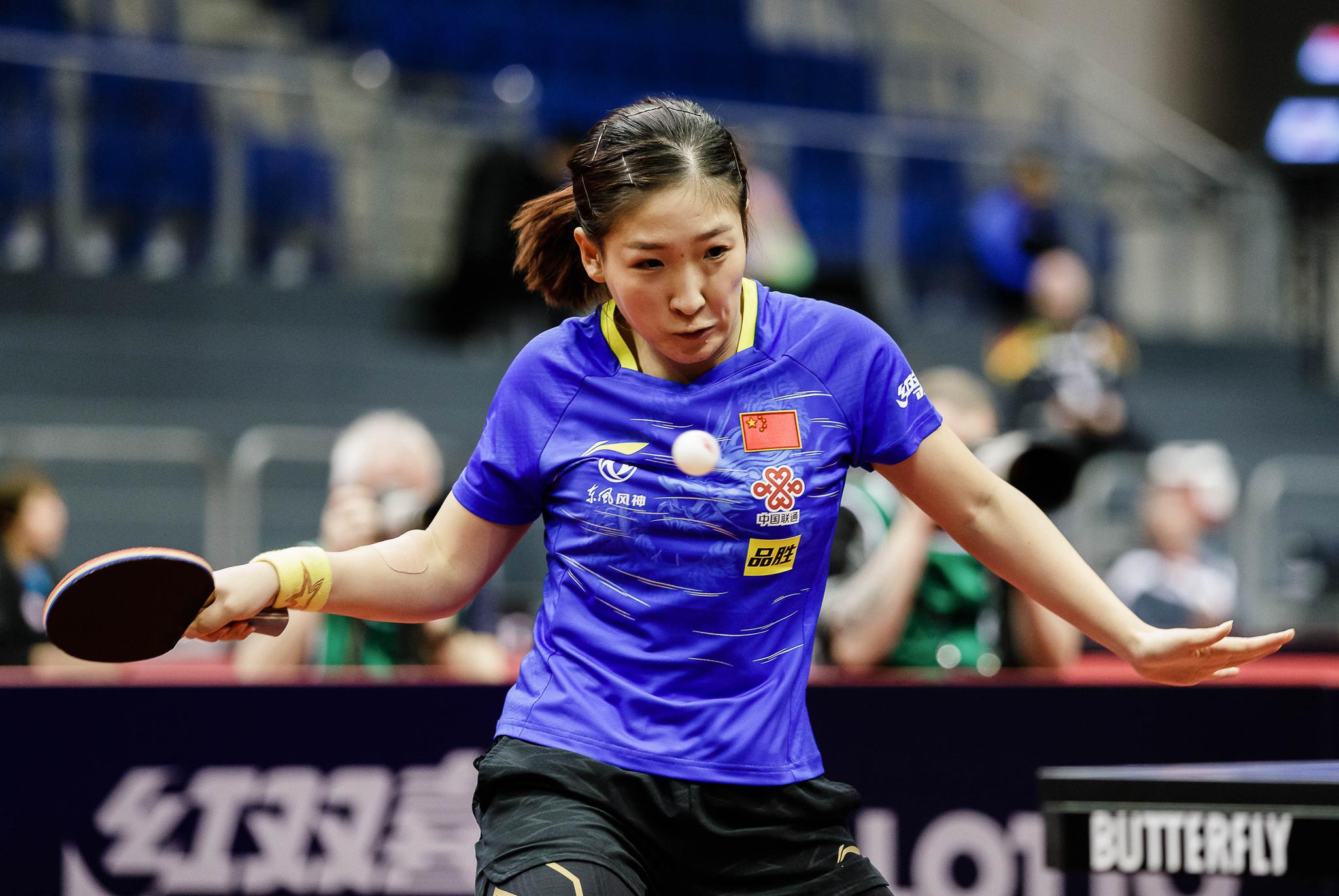 爱游戏-德国队鏖战丹麦队，辛杜惊艳四座