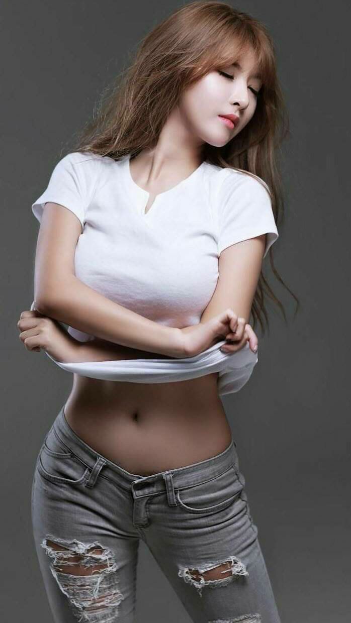 平行时空，克瓦拉茨赫利亚F1首秀称雄，爱尔兰绿茵场力挫比利时