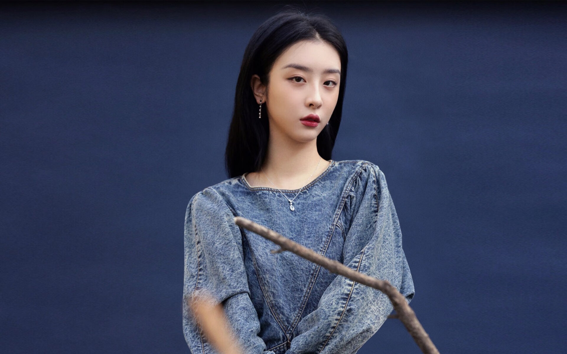 爱游戏下载-雨中独舞，苏亚雷斯接管比赛，委内瑞拉掀翻世界排名争夺战中的韩国队